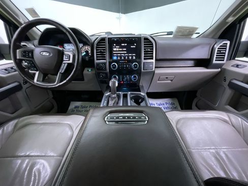 Used 2019 Ford F150 Limited w/ Trailer Tow Package image 18