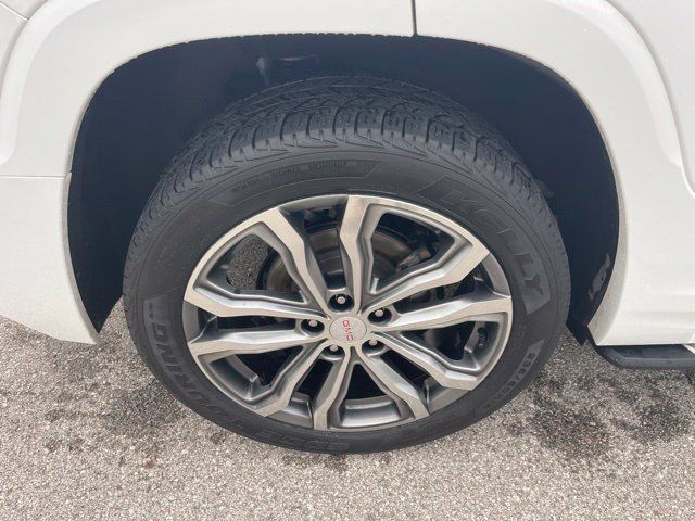 Used 2018 GMC Terrain Denali w/ LPO, 'HIT The Road' Package AWD/4WD image 32