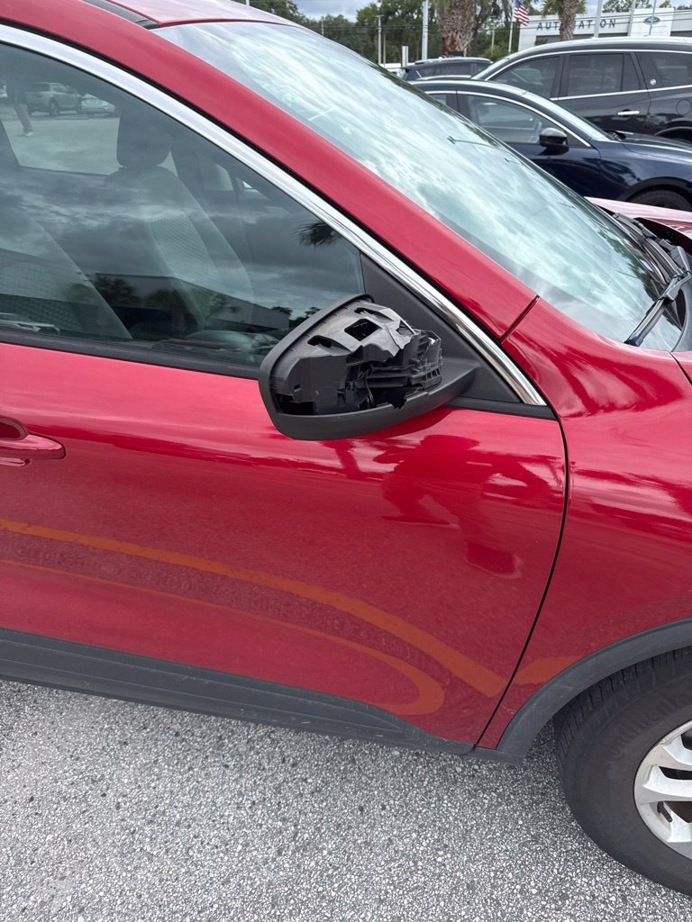 Used 2020 Ford Escape SE FWD image 10