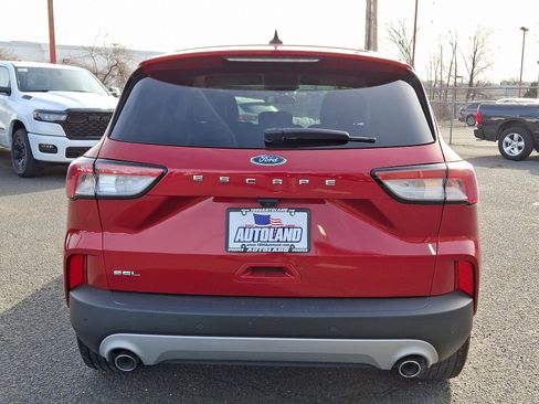 Used 2022 Ford Escape SEL image 6