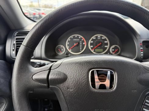 Used 2004 Honda CR-V EX image 29