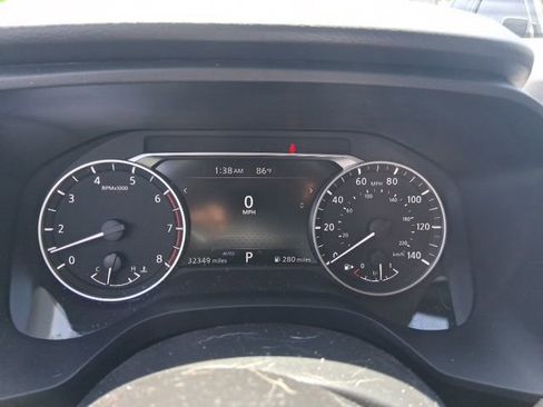 Certified 2024 Nissan Rogue SV AWD/4WD image 5