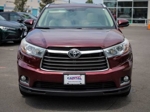 Used 2015 Toyota Highlander Limited Platinum AWD/4WD image 6