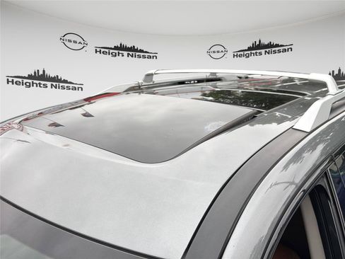 Used 2022 Nissan Pathfinder Platinum w/ Cargo Package AWD/4WD image 41