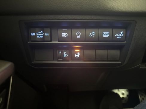 Used 2023 Toyota Tundra Limited image 21