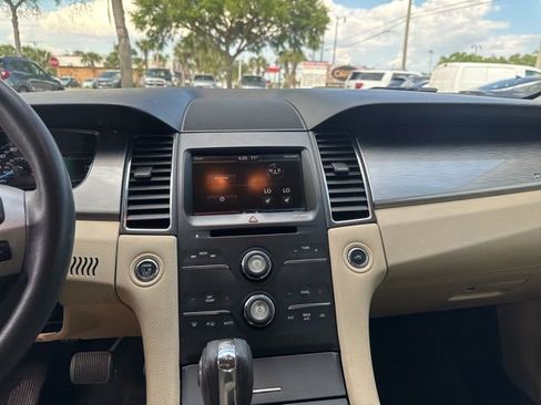 Used 2015 Ford Taurus SEL w/ Equipment Group 201A FWD image 24