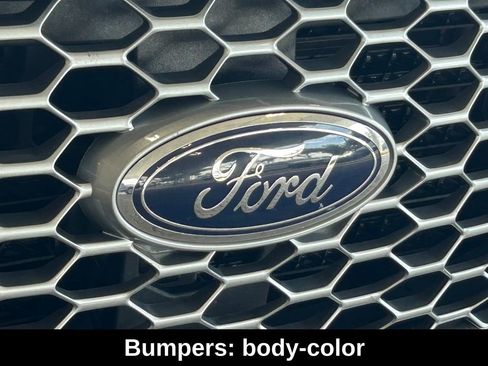 Used 2023 Ford Edge SEL image 17