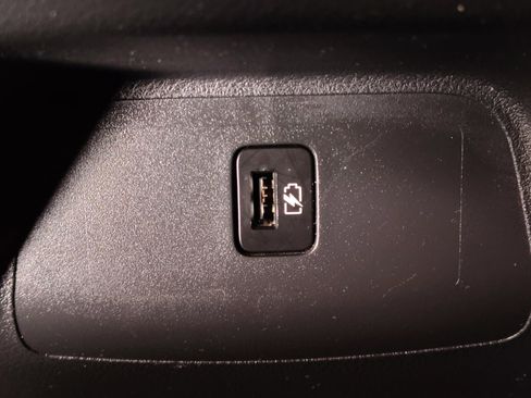 Used 2024 Nissan Sentra SV image 30