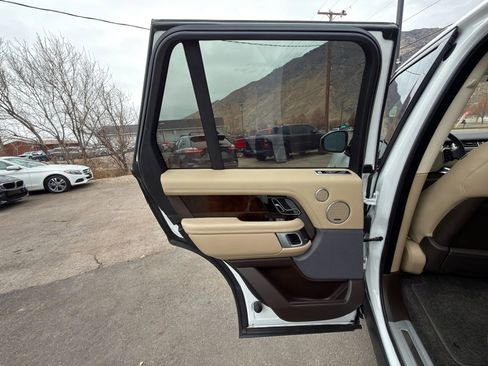 Used 2022 Land Rover Range Rover Westminster Edition image 20