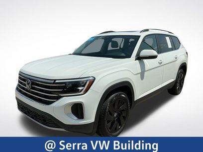 Used 2024 Volkswagen Atlas SE w/ Panoramic Sunroof Package