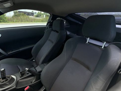 Used 2005 Nissan 350Z Enthusiast w/ (K96) Aerodynamics Pkg image 19