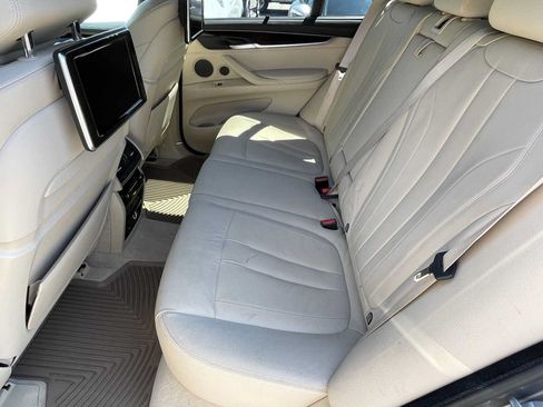 Used 2015 BMW X5 xDrive50i AWD/4WD image 11
