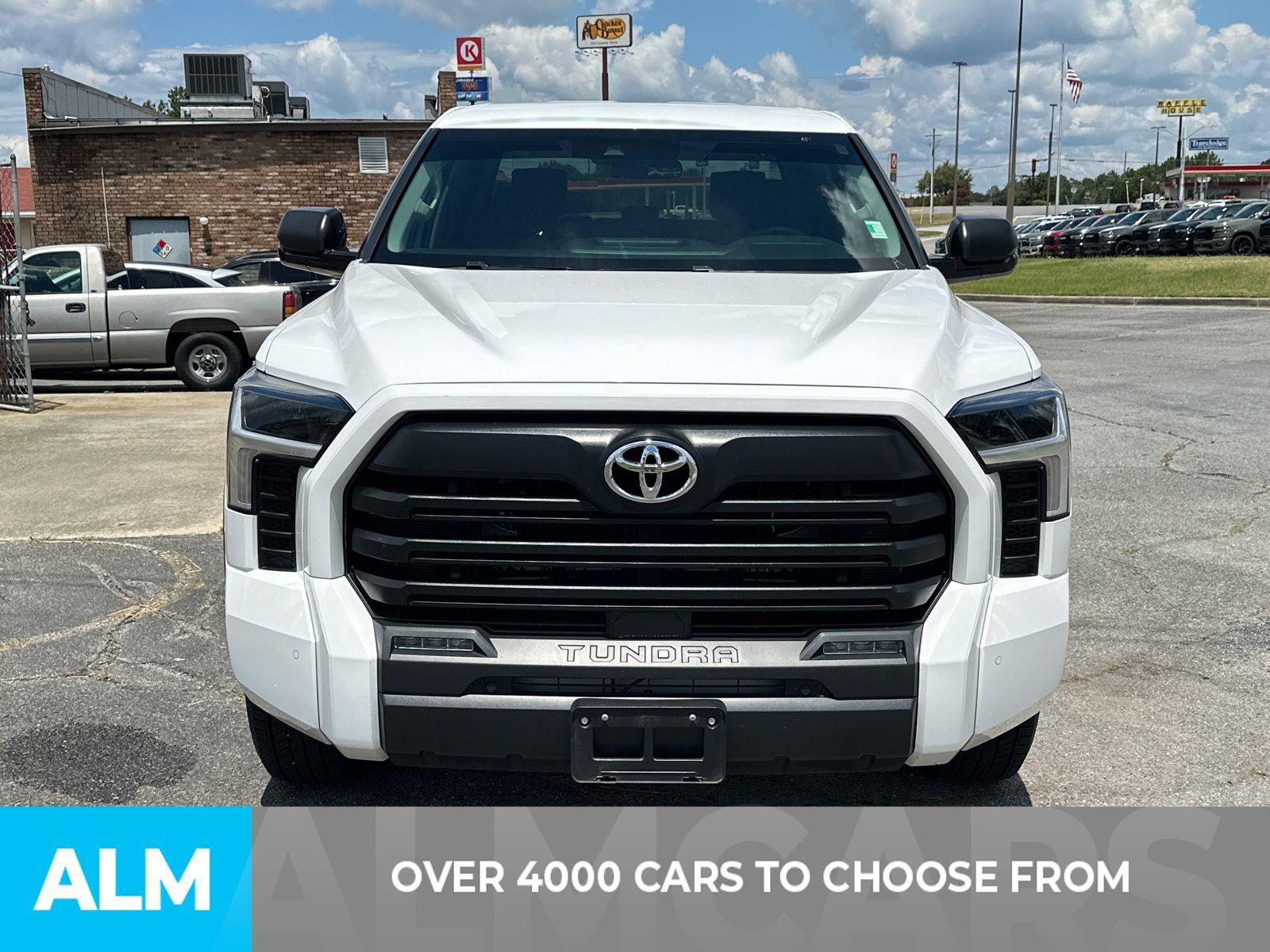 Used 2024 Toyota Tundra SR5 w/ SR5 Convenience Package RWD image 2