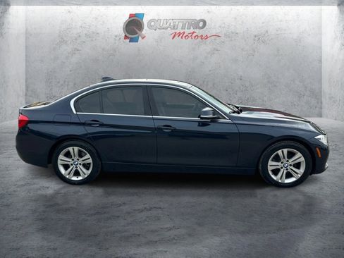 Used 2017 BMW 330i xDrive Sedan AWD/4WD image 7