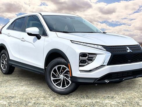 Used 2025 Mitsubishi Eclipse Cross ES AWD/4WD image 1