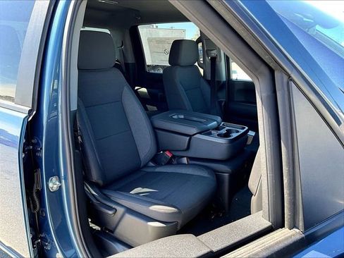 New 2026 Chevrolet Silverado 2500 Custom w/ Custom Value Package AWD/4WD image 29