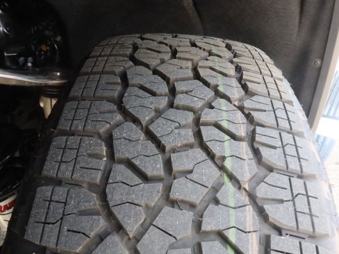 New 2026 GMC Sierra 1500 SLT w/ SLT Premium Plus Package image 17