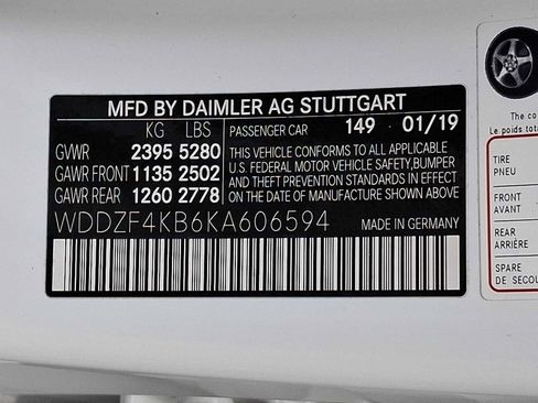 Used 2019 Mercedes-Benz E 300 4MATIC image 25