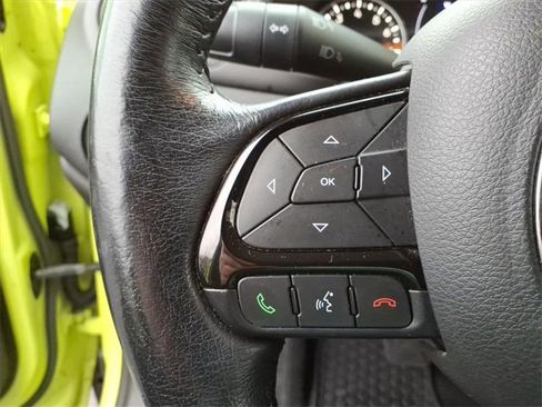 Used 2018 Jeep Renegade Altitude image 19