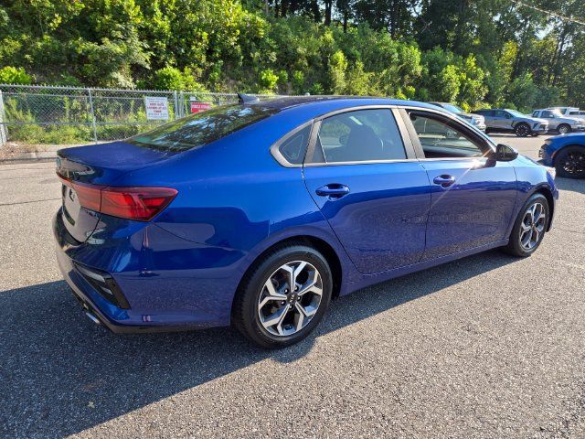 Used 2019 Kia Forte LXS FWD image 9