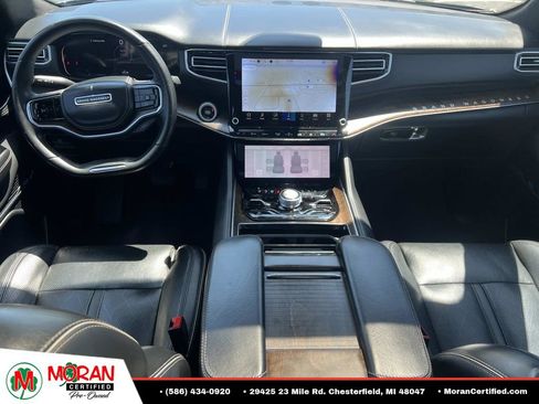 Used 2023 Jeep Grand Wagoneer Series II AWD/4WD image 14