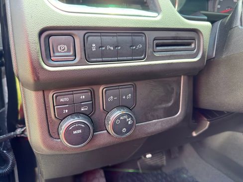 Used 2021 Chevrolet Tahoe LS AWD/4WD image 21