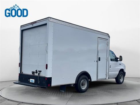 Used 2022 Ford E-350 and Econoline 350 Super Duty w/ Power Windows & Locks Group image 5