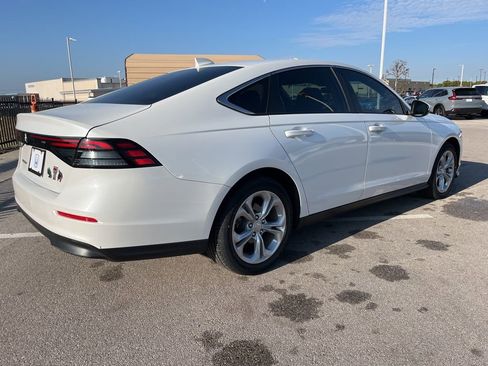 Used 2023 Honda Accord LX image 4