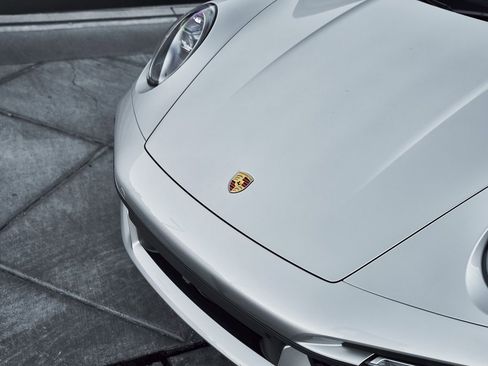 Used 2021 Porsche 911 Turbo S image 8