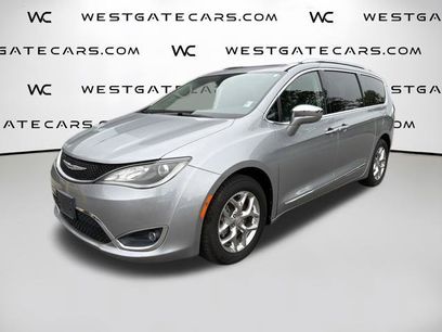Used 2019 Chrysler Pacifica Limited