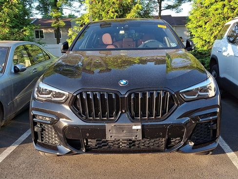 Used 2022 BMW X6 xDrive40i w/ M Sport Package AWD/4WD image 3