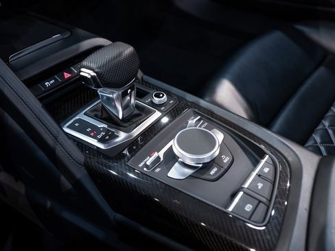 Used 2020 Audi R8 V10 performance image 31