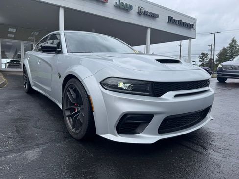 Used 2023 Dodge Charger SRT Hellcat w/ Harman/Kardon Audio Group image 1