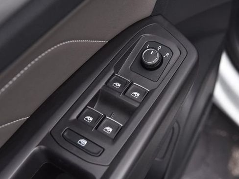 Used 2023 Volkswagen Atlas SE AWD/4WD image 8