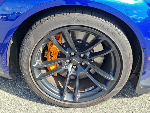 Used 2021 Dodge Challenger SRT Hellcat Redeye RWD image 8