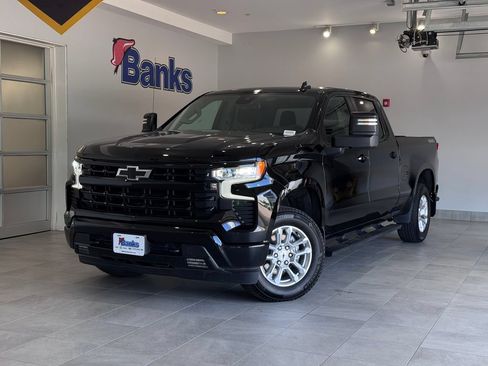 Certified 2024 Chevrolet Silverado 1500 RST w/ Protection Package AWD/4WD image 2