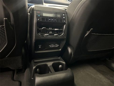 Used 2023 Jeep Grand Cherokee L Overland image 26