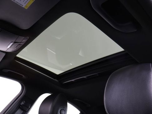 Used 2018 Mercedes-Benz C 300 4MATIC Sedan image 41