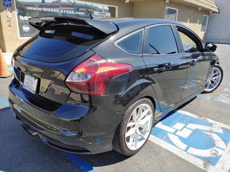 Used 2014 Ford Focus ST w/ Equipment Group 202A FWD image 6