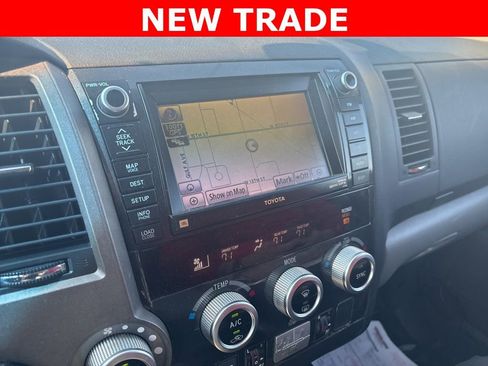 Used 2010 Toyota Sequoia Platinum image 4