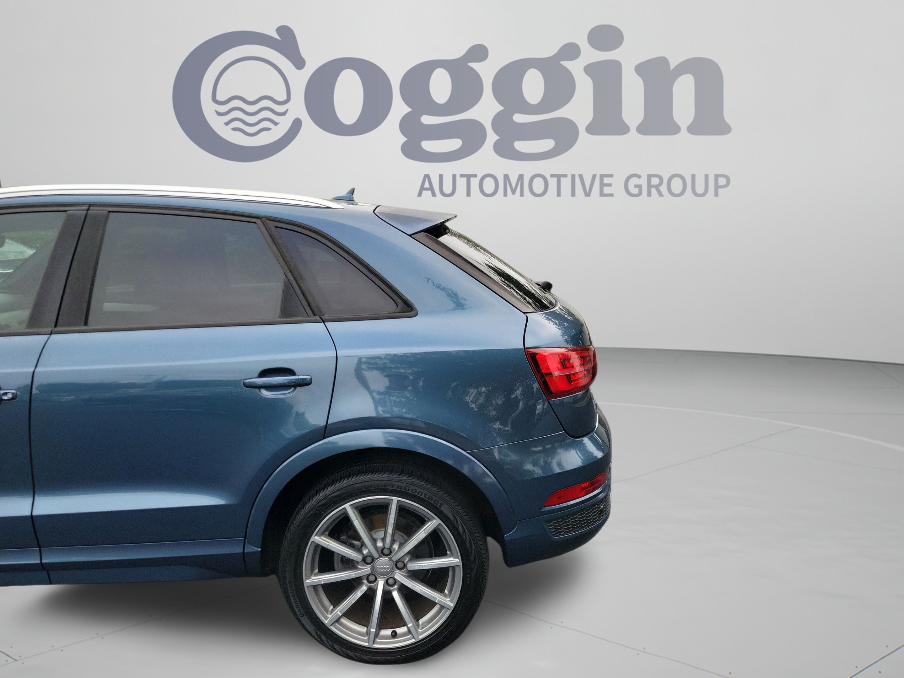 Used 2018 Audi Q3 2.0T Premium FWD image 32