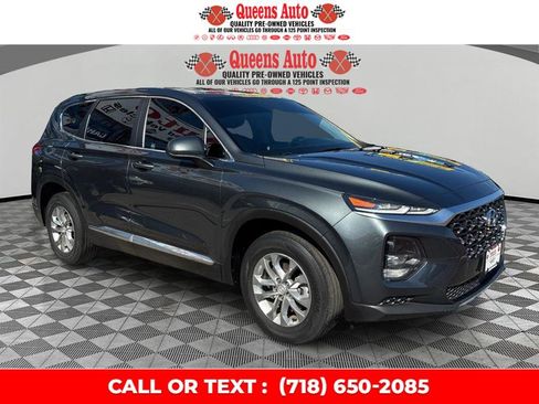 Used 2020 Hyundai Santa Fe SE AWD/4WD image 9