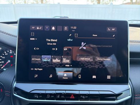 Used 2024 Jeep Compass Trailhawk w/ Sun and Sound Group image 20