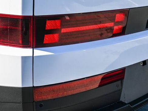 New 2026 Hyundai Santa Fe SEL image 9