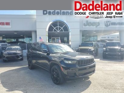 Used 2023 Jeep Grand Cherokee L Altitude