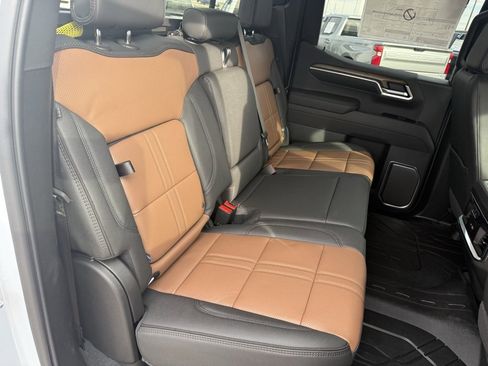 New 2026 Chevrolet Silverado 1500 High Country w/ High Country Premium Package image 37