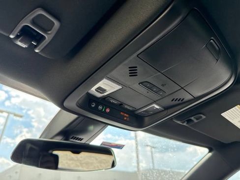 Used 2023 Cadillac XT5 Luxury AWD/4WD image 19