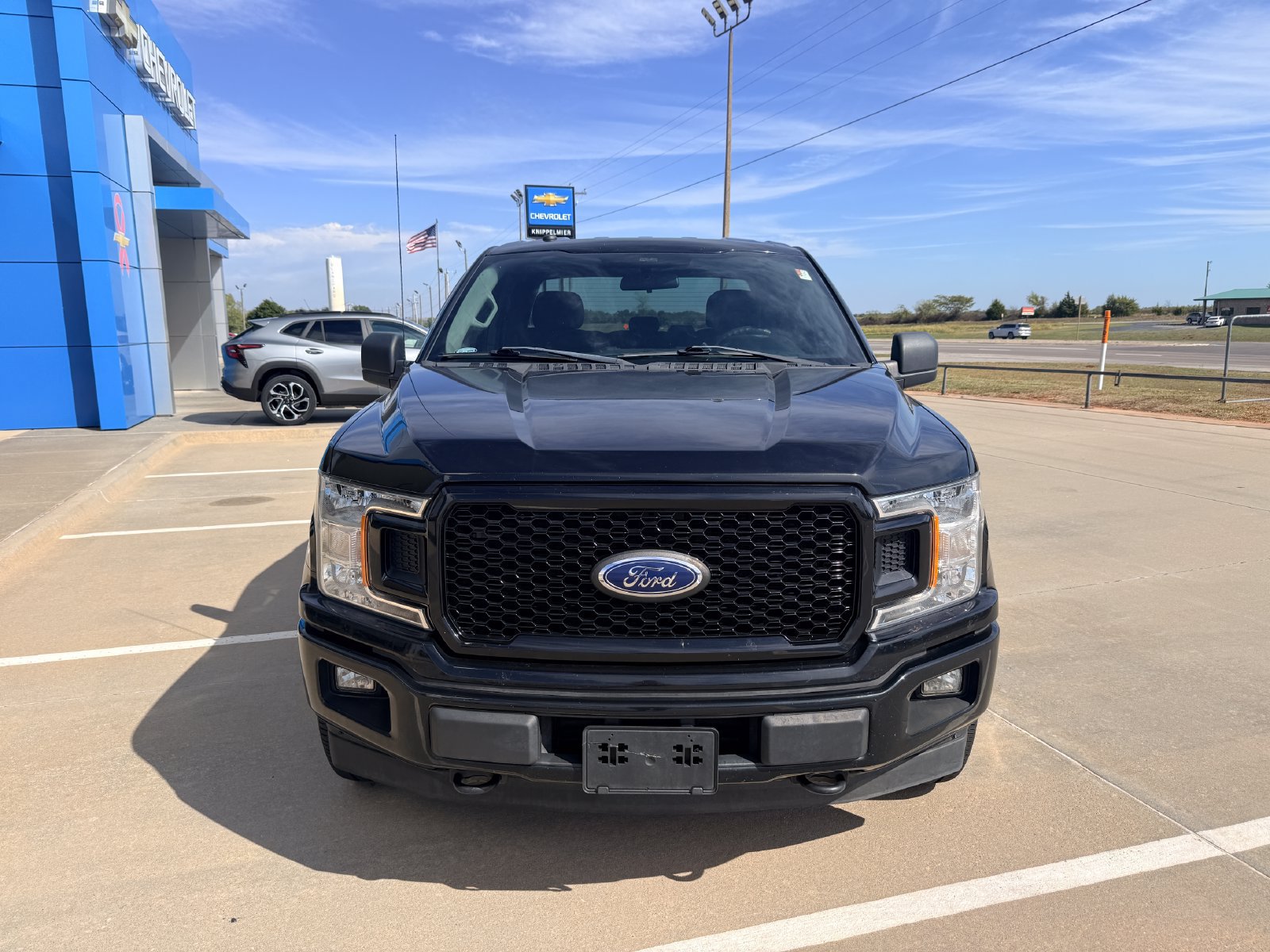 Used 2018 Ford F150 XL w/ Equipment Group 101A Mid AWD/4WD image 3