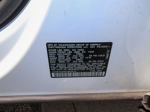 Used 2023 Volkswagen Atlas SE w/ Panoramic Sunroof Package AWD/4WD image 33