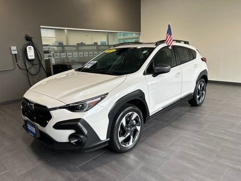 Used 2024 Subaru Crosstrek 2.5i Limited AWD/4WD image 36
